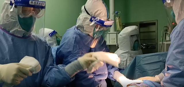 河南新冠确诊高龄孕妇顺利生产,从手术开始到新生命诞生仅用3分钟休闲区蓝鸢梦想 - Www.slyday.coM 河南新冠确诊高龄孕妇顺利生产,从手术开始到新生命诞生仅用3分钟休闲区蓝鸢梦想 - Www.slyday.coM