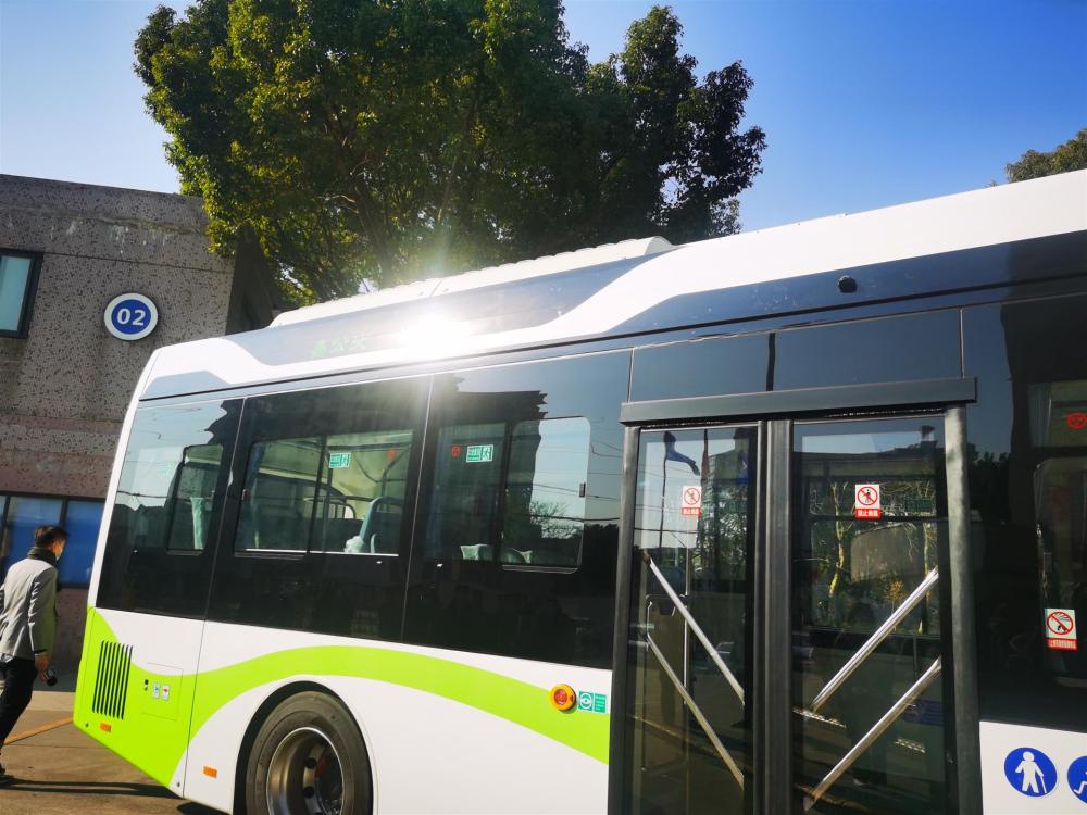 上海将陆续上线31辆氢燃料公交车，覆盖嘉定、奉贤、金山、临港四个区域