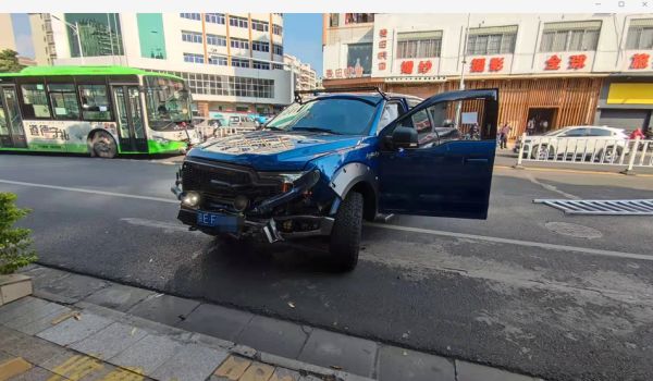 突发!一皮卡车横冲直撞,多车受损、1人死亡!警方通报:司机毒驾休闲区蓝鸢梦想 - Www.slyday.coM 突发!一皮卡车横冲直撞,多车受损、1人死亡!警方通报:司机毒驾休闲区蓝鸢梦想 - Www.slyday.coM