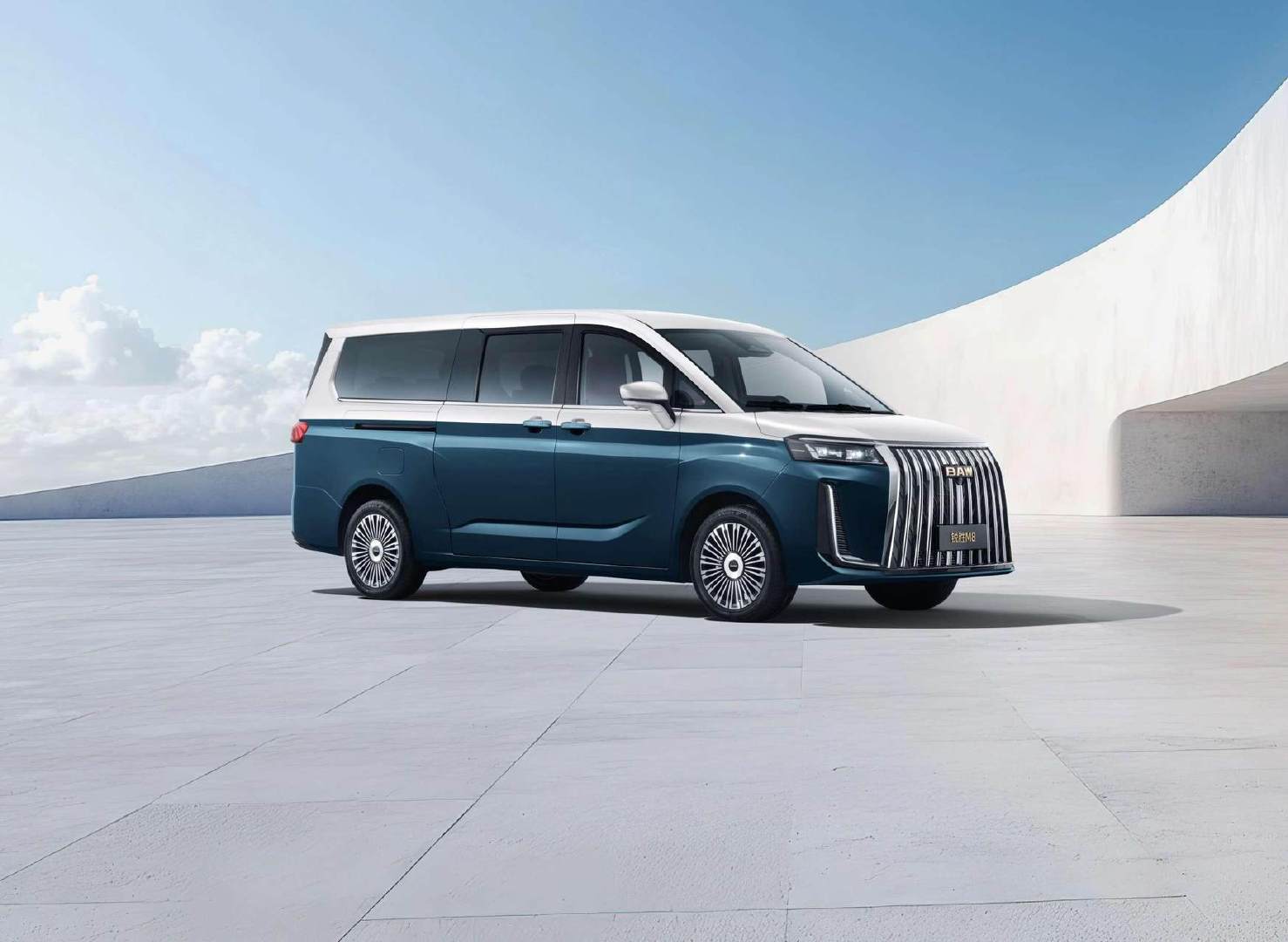 吉利汽车11月销量破31万，连续9个月同环比双增长