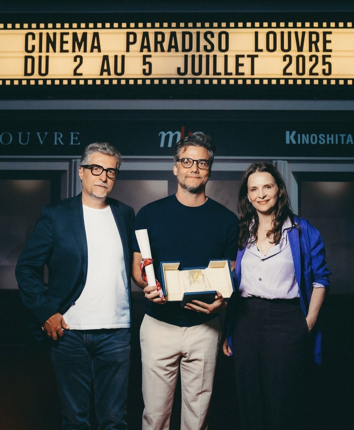 瓦格纳·马拉戛纳封帝，朱丽叶·比诺什惊喜颁奖