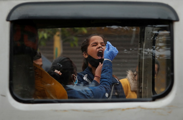 (外代一线)印度单日新增新冠确诊病例创七个月来新高休闲区蓝鸢梦想 - Www.slyday.coM (外代一线)印度单日新增新冠确诊病例创七个月来新高休闲区蓝鸢梦想 - Www.slyday.coM