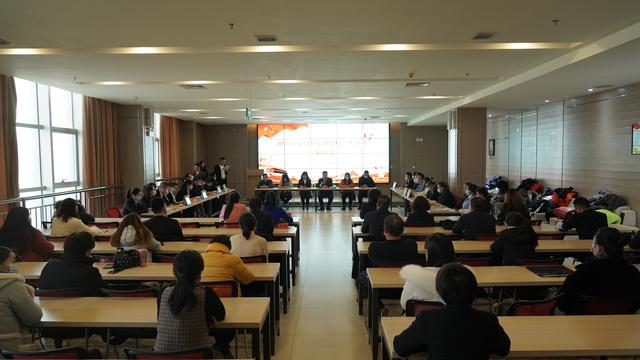 迎宾街道:“启航新征程奋进新时代”党的十九届六中全会知识竞赛休闲区蓝鸢梦想 - Www.slyday.coM 迎宾街道:“启航新征程奋进新时代”党的十九届六中全会知识竞赛休闲区蓝鸢梦想 - Www.slyday.coM