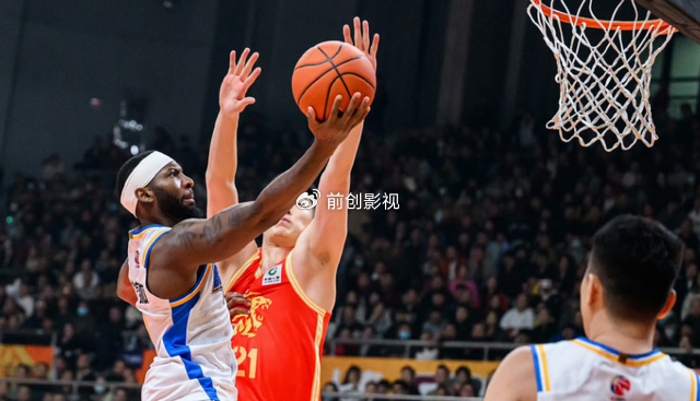 北京首钢开门红！大胜江苏男篮，赵睿首秀10分4助攻，奥莫特0分