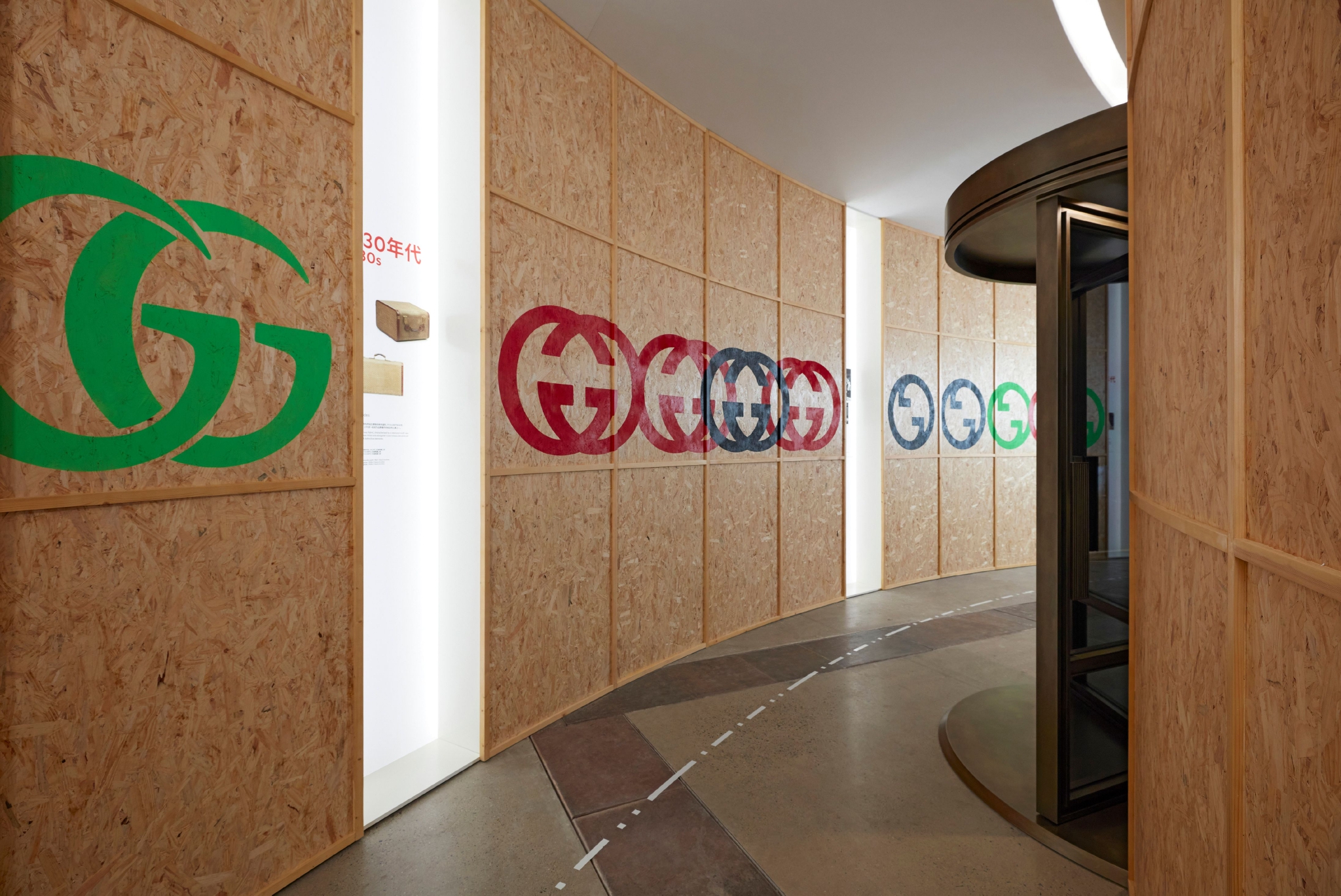 哪个牌子复古月牙包