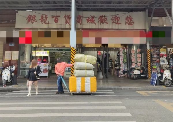 如果你记得,柳州的他们就永远活着|告别2021休闲区蓝鸢梦想 - Www.slyday.coM 如果你记得,柳州的他们就永远活着|告别2021休闲区蓝鸢梦想 - Www.slyday.coM