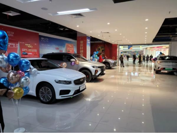 质评丨内卷or模式创新？汽车进商超从单兵突击到抱团作战