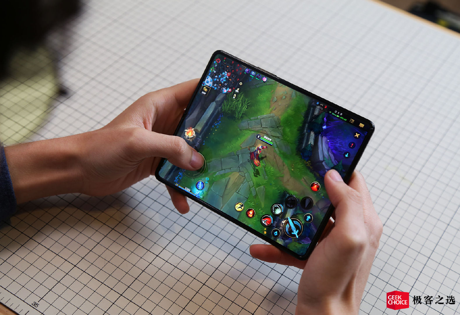 vivo折叠屏手机游戏体验 6170-9173245daf8801c032eee62a75ce71f0.jpg