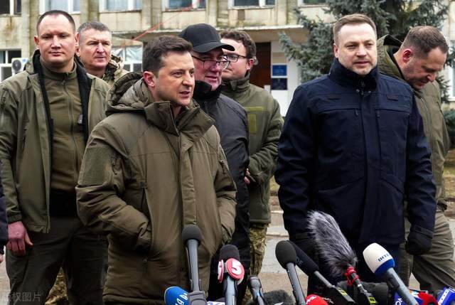 俄罗斯会在2月16日入侵乌克兰吗?美俄元首通话后,气氛更加紧张休闲区蓝鸢梦想 - Www.slyday.coM 俄罗斯会在2月16日入侵乌克兰吗?美俄元首通话后,气氛更加紧张休闲区蓝鸢梦想 - Www.slyday.coM