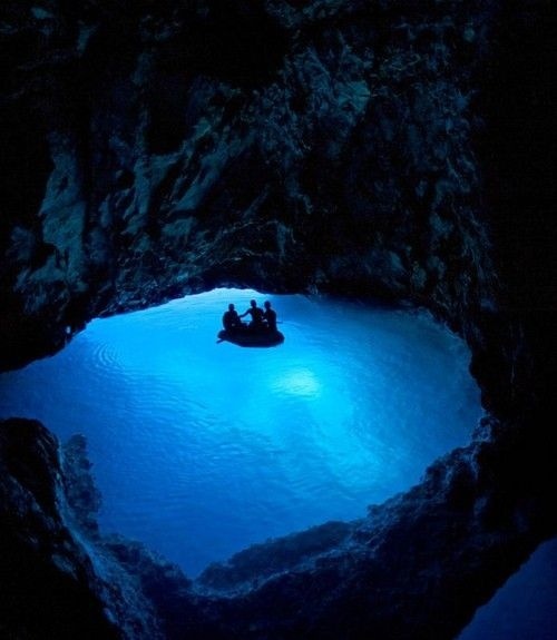 太平洋之心blue grotto,我们是冒险家.