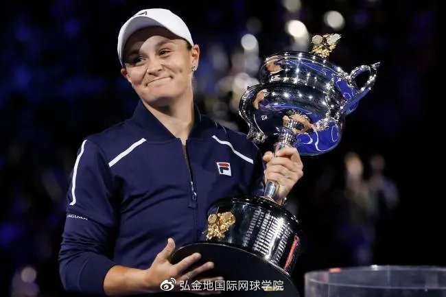 荣耀加冕 | 巴蒂与<a href=