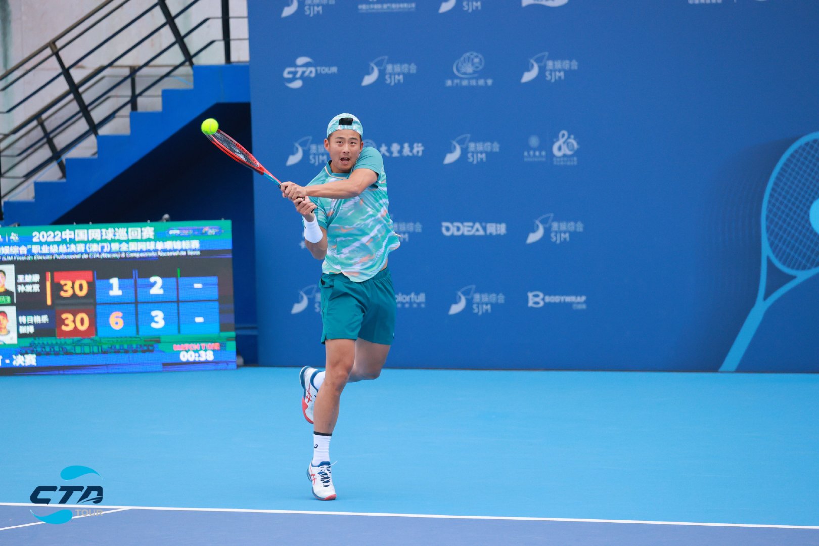 网球大满贯赛程过半新星崛起引关注