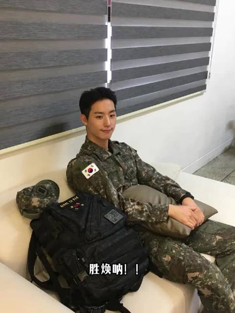 终于懂为什么男人不确定自己被爱时最帅了（部分素材CR各位粉丝）
