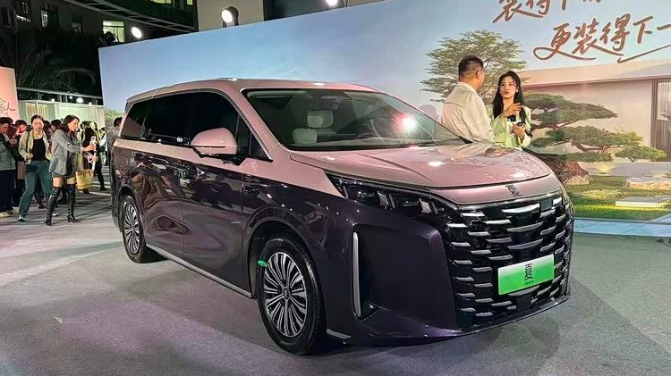 2026款比亚迪夏正式上市 超级置换补贴后限时售价19.68万起