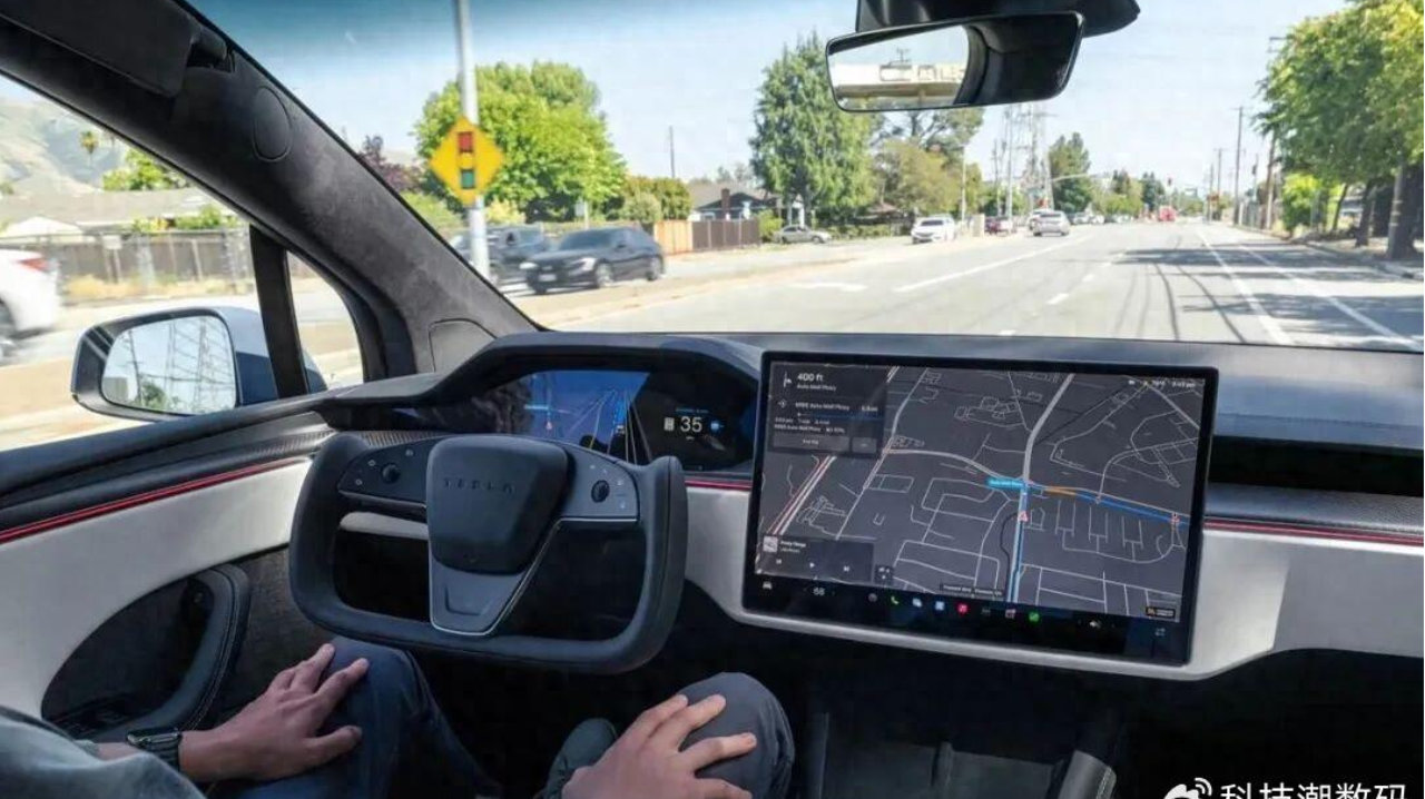 特斯拉FSD再传新消息，或8月全量推送V14，订阅价500起