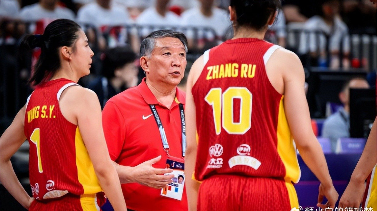 女篮31岁王牌状态神勇！三外援阵容仍上双在场+20：宫鲁鸣慧眼识珠