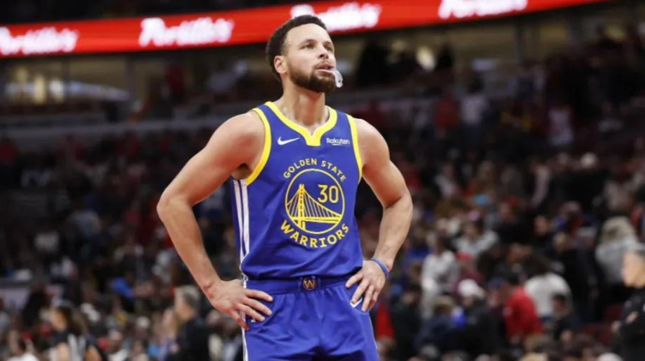 美媒评NBA新赛季15大控卫,哈登第9,库里第6,东契奇屈居第2 美媒评NBA新赛季15大控卫,哈登第9,库里第6,东契奇屈居第2