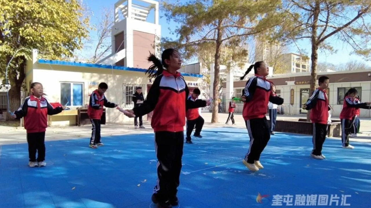 【学在奎城·育见未来】AI赋能体育课堂 智慧操场点亮校园