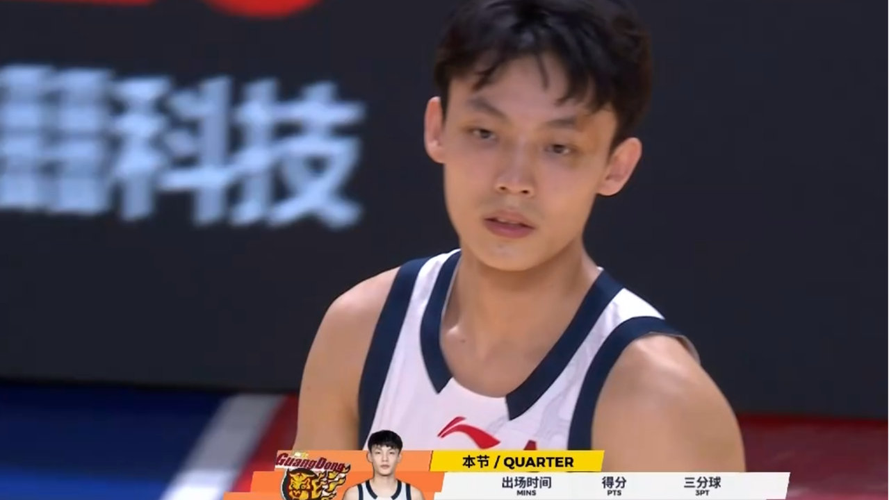 CBA：徐杰20分率队五连胜，外援爆发32+11，徐昕战旧主低迷