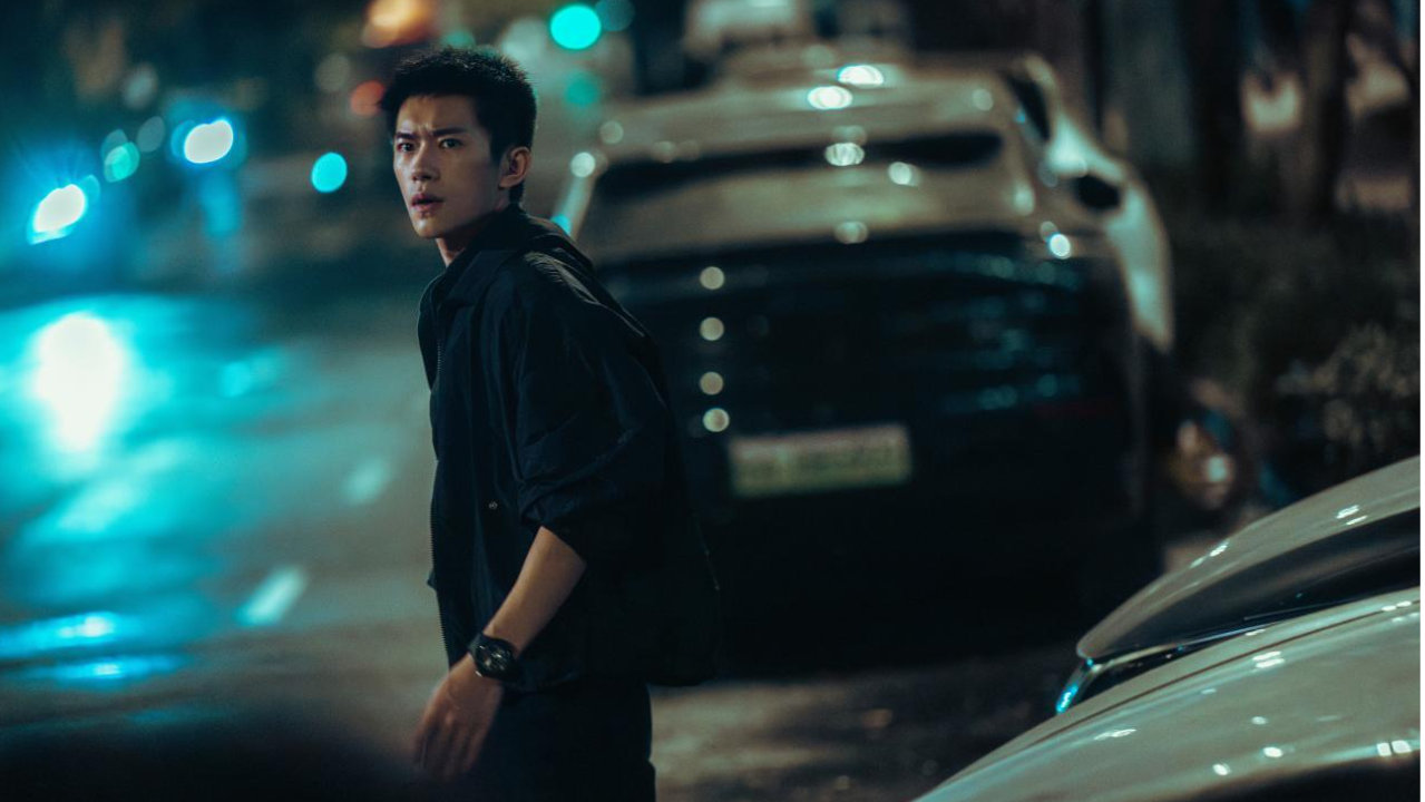 银幕上的“硬核搭档”：国产车也能这么帅！