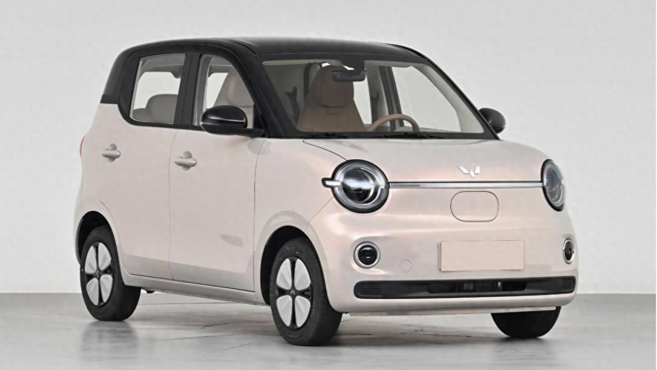 新款五菱宏光MINIEV实车，车长3268mm，5门4座，续航205/301km