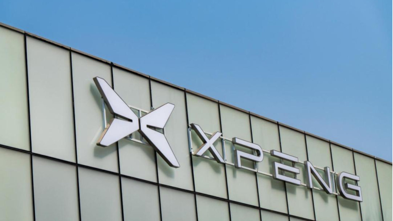 开年销量骤降三成，小鹏还被澳洲经销商“坑”？