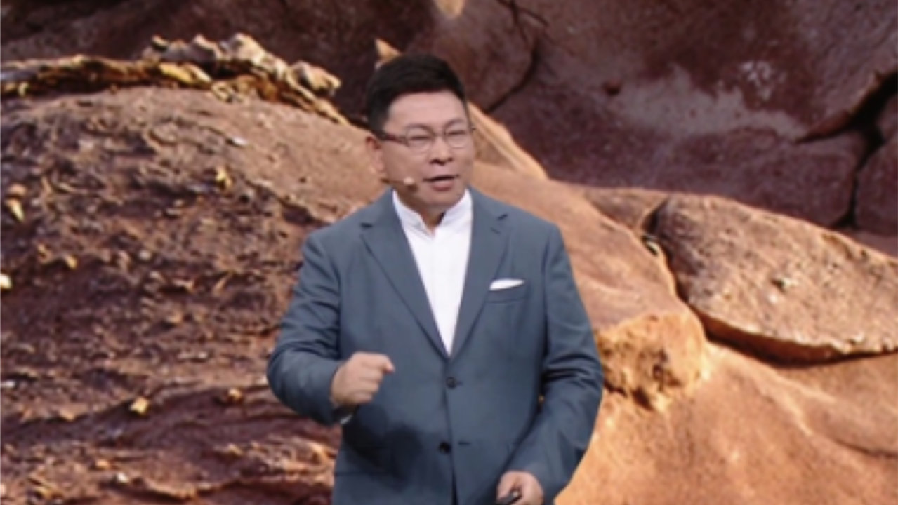 余承东再放狠话：两年前全行业都在学M9，这一代要让对手永远追不上
