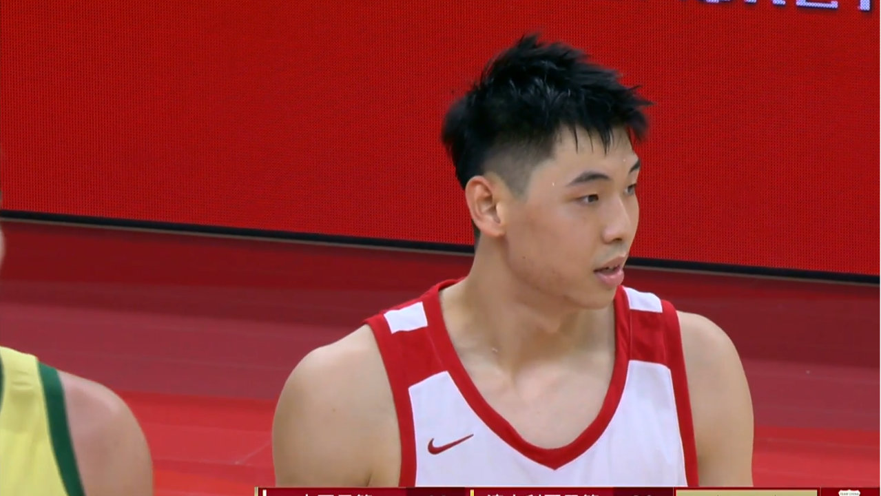 中国男篮：王俊杰23分末节爆发，崔永熙表现回暖，王浩然得分上双