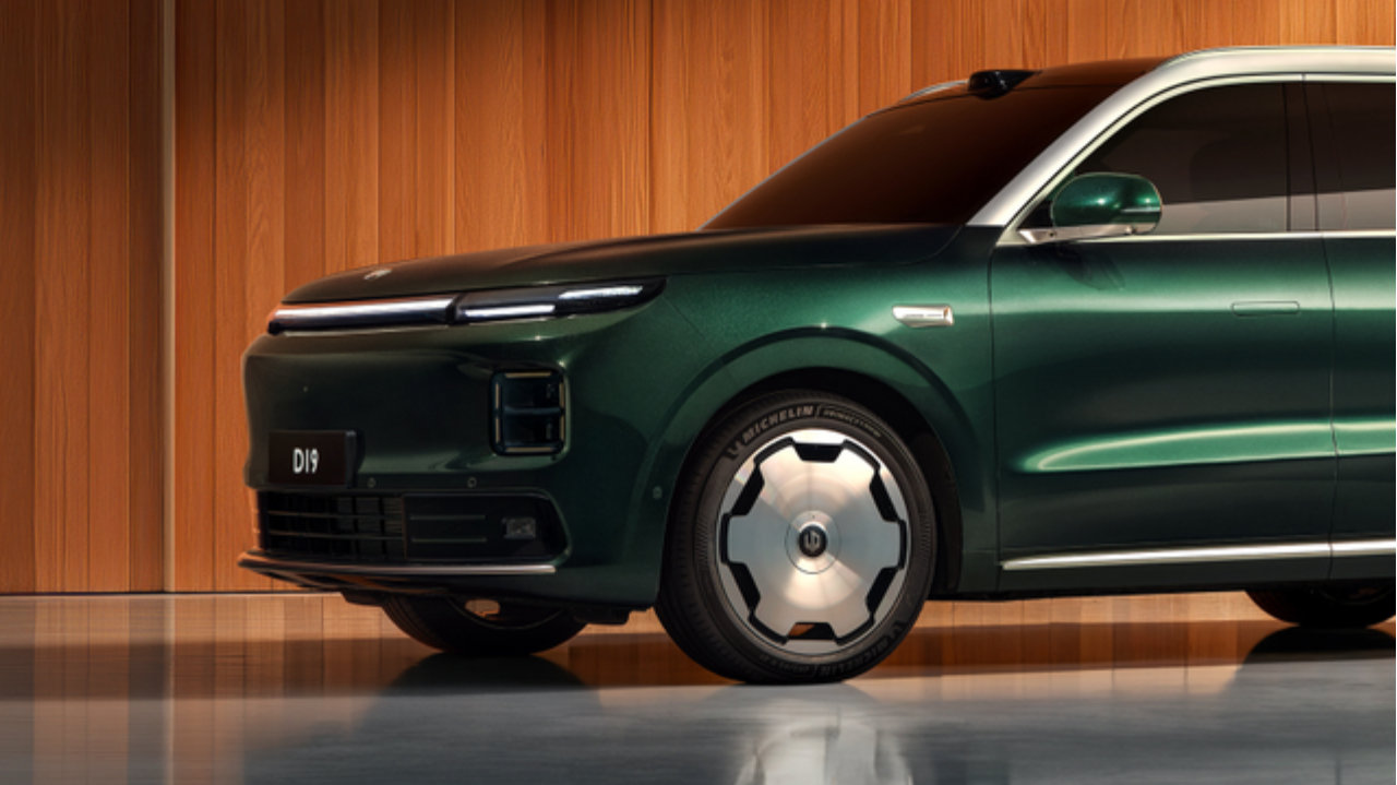 2026年第二季度上市，智己LS8、阿维塔、零跑D19大战六座SUV市场