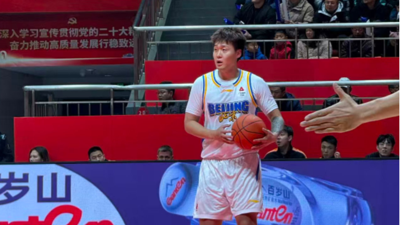 开门红！赵睿首秀10+4北京五人上双轻取江苏 周琦12+8杰曼19分