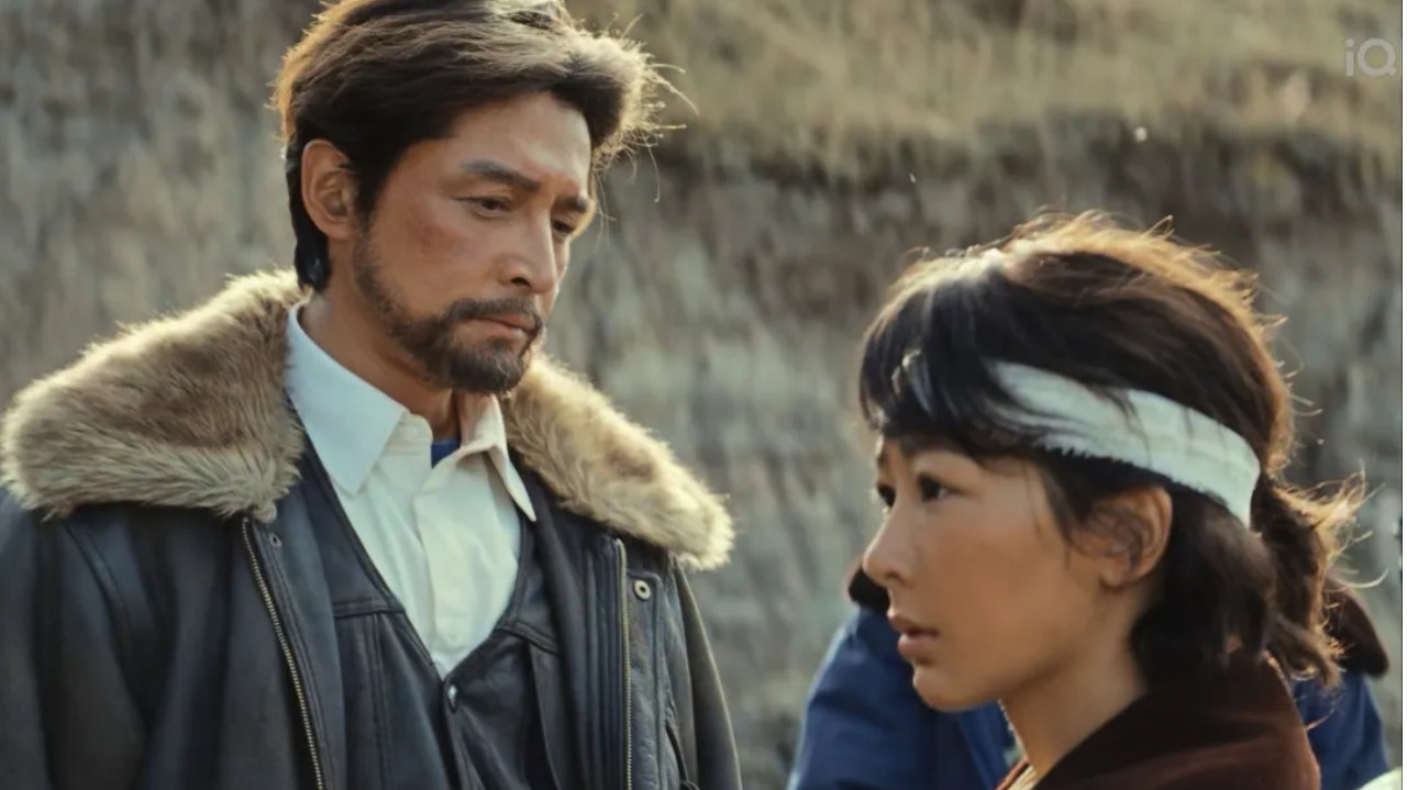 杨紫新剧热度飙第一，却遭组团黑？央视都看不下去了，怼得好解气