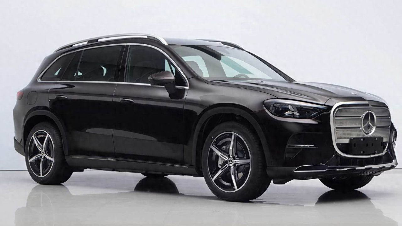 新款奔驰GLC纯电版将上市，新前脸、新内饰，续航680/703km