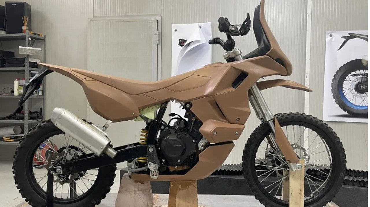 洋酒瓶装白酒？百年意大利品牌造车，又一次次选中春风发动机