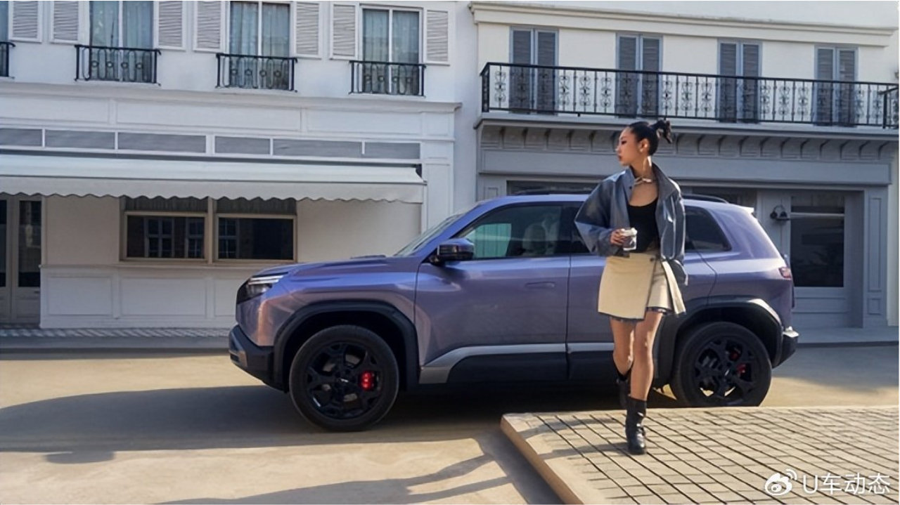 最值得买的A级纯电精品车！方程豹钛3闪充版上市15万起