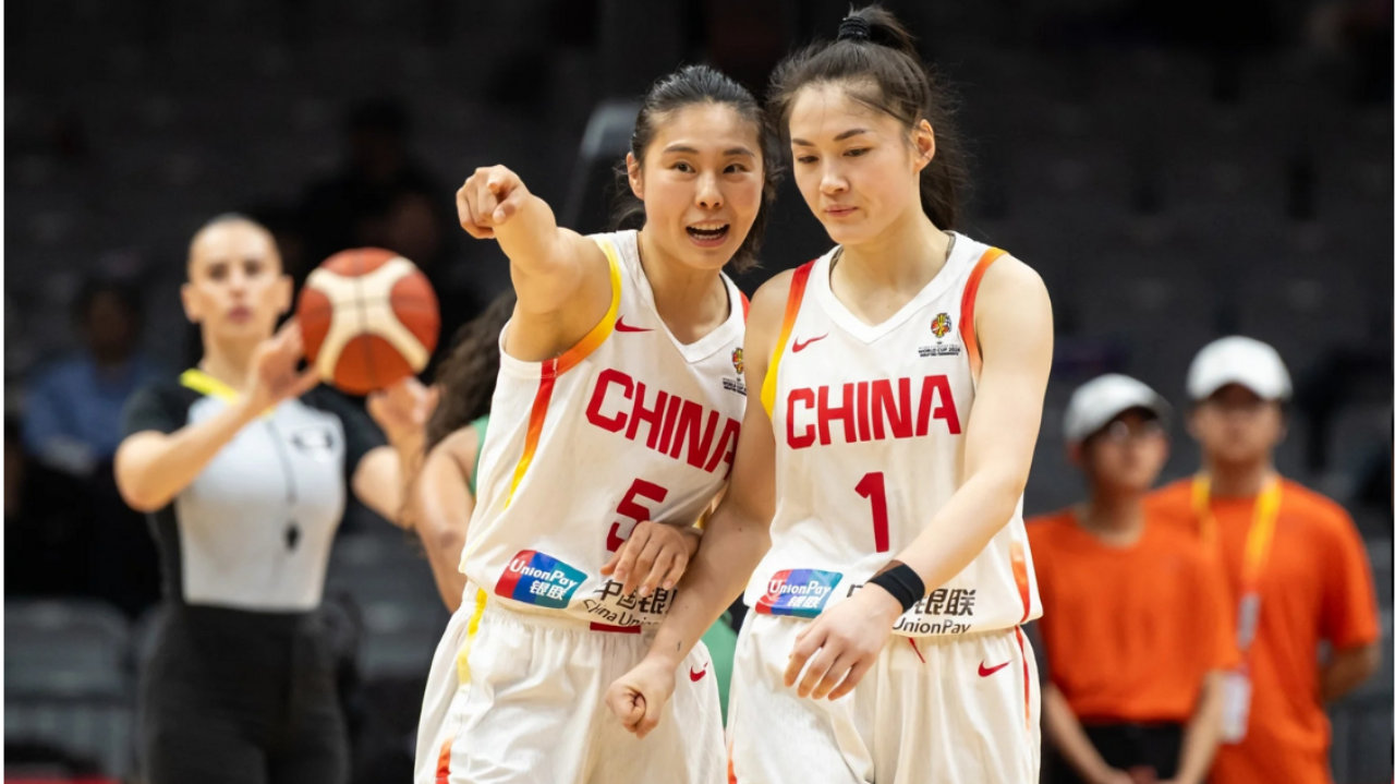 终于对得起宫鲁鸣了！女篮主控砍11+7+4，球迷：前两天声音大了点