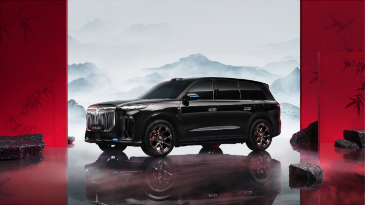 国产三剑客决战9系巅峰！岚图泰山黑武士霸气上市 秒杀同级