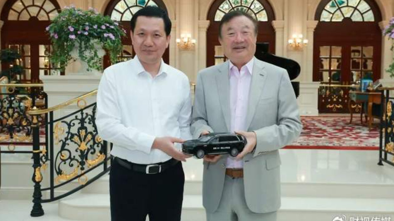 任正非近期首次亮相，传递了什么信号？