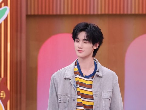 丁程鑫李飞斗舞燃爆你好星期六舞台