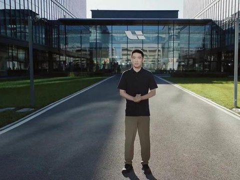理想迎来背水一战:打出年内最后一张牌,i6以24.98万元上市  智驾前线李想舒适度易烊千玺理想汽车激光雷达_订阅