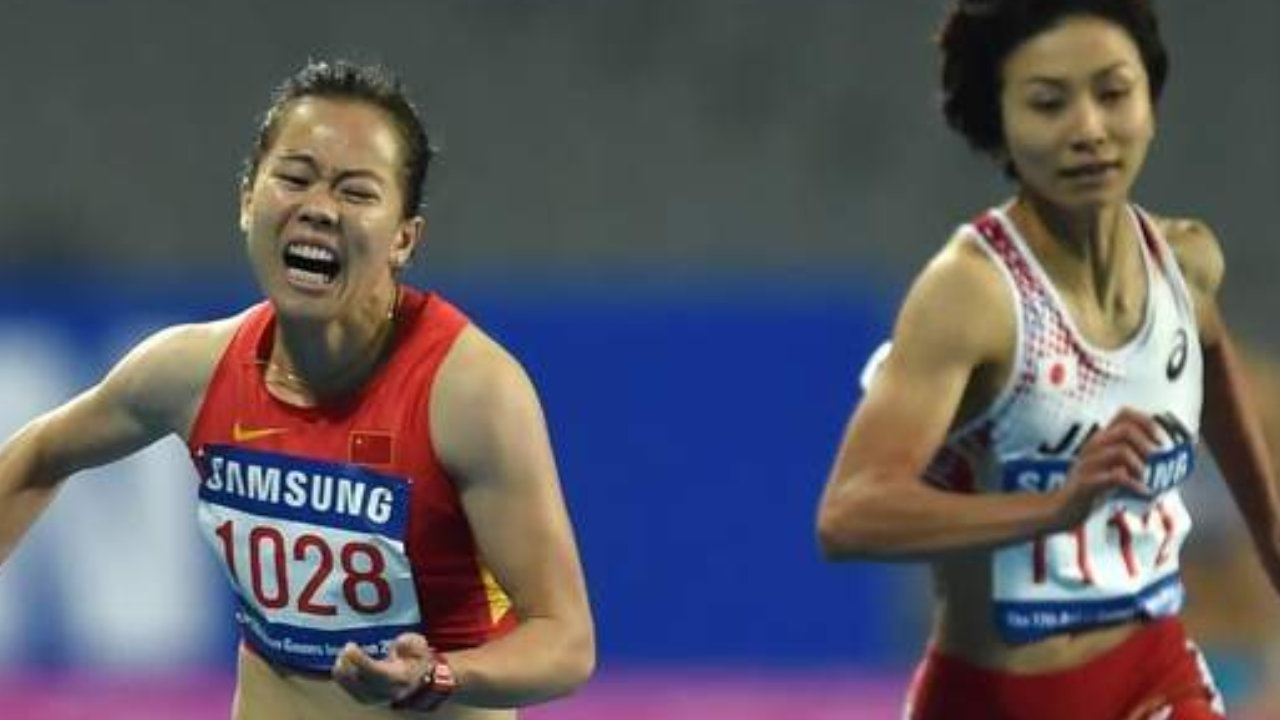 女刘翔给师妹刘景扬送祝福，涉药事件成罗生门，她会出山执教吗？