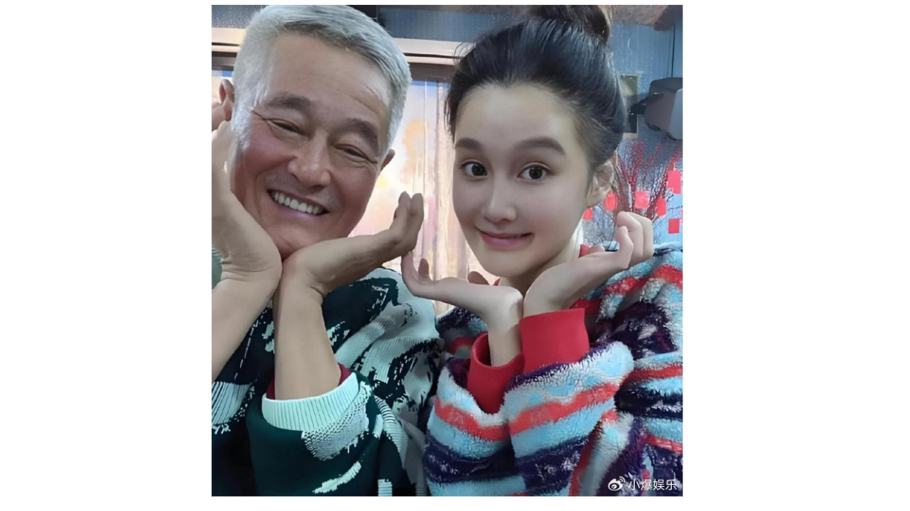 赵本山女儿直播曝父亲近况：每天就遛鸟跑步！一个时代真的结束了