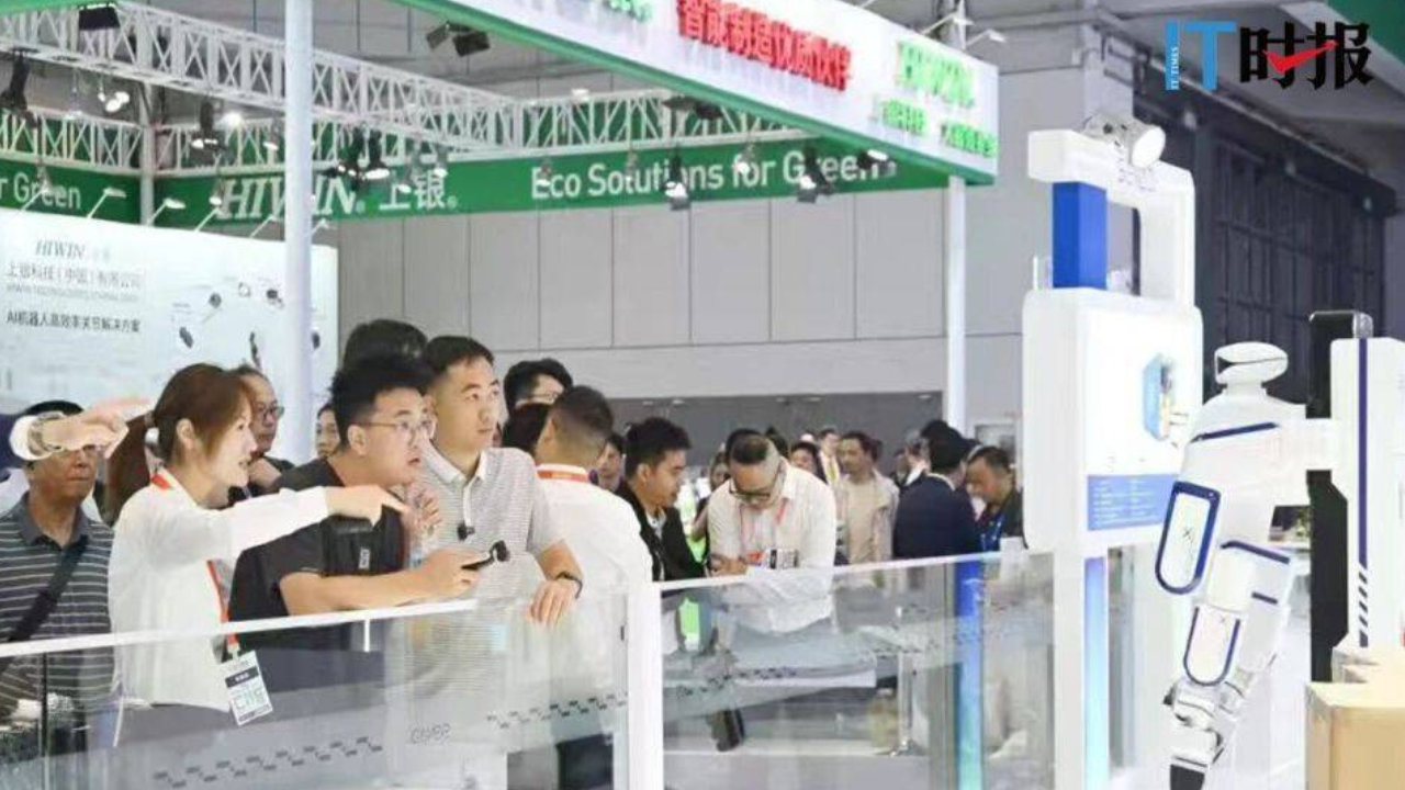 上海,8000台人形机器人将进厂,第一课是什么? 上海,8000台人形机器人将进厂,第一课是什么?