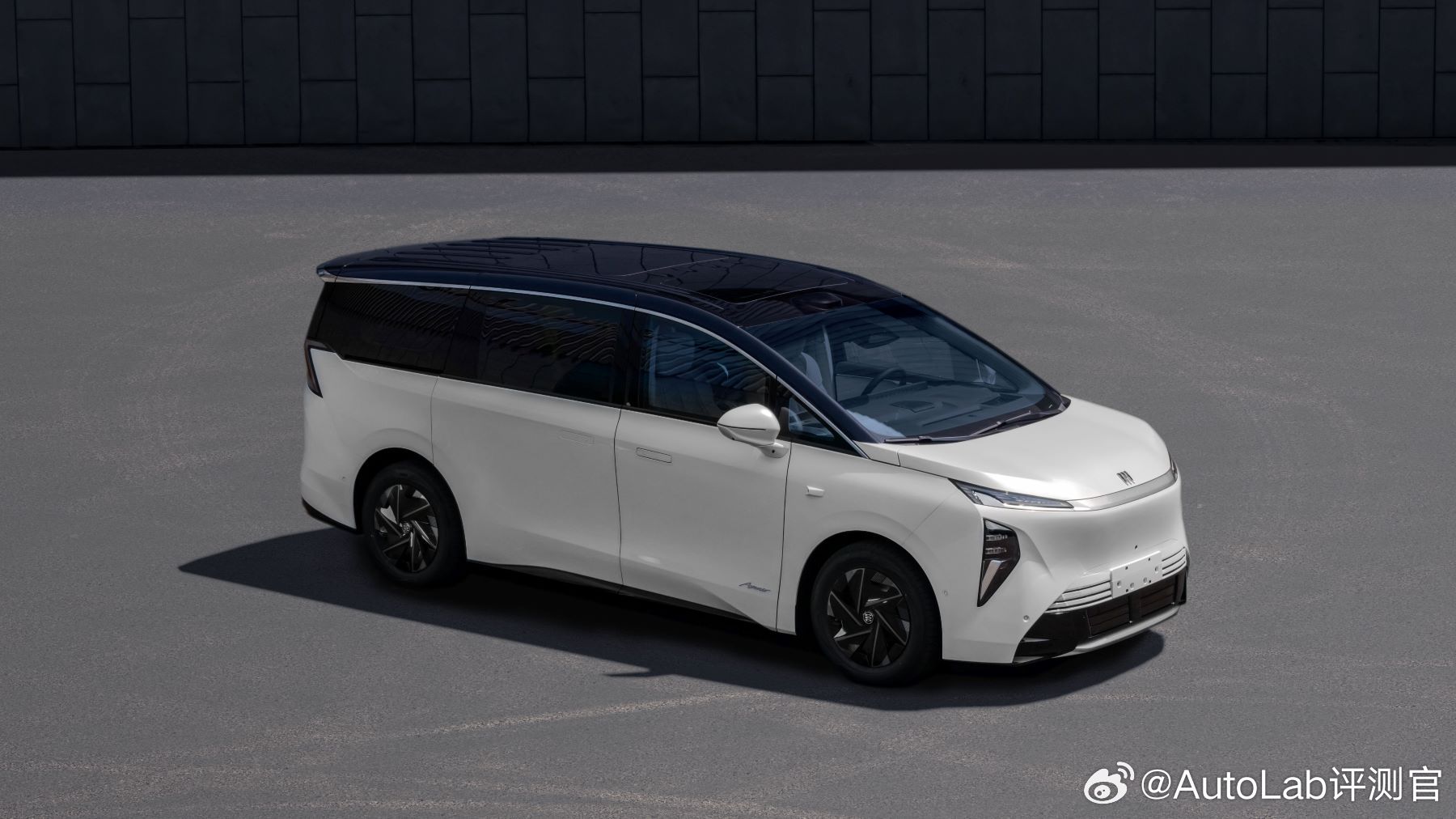 别克GL8家族的新成员——致境世家，不知道会不会比GL8世纪卖的更贵？