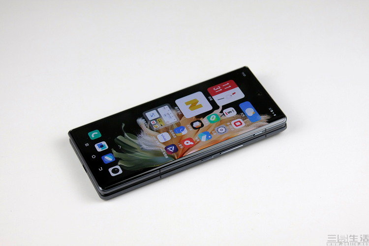 vivo x fold发布测评 599f-299f84aceb693f9596a2a95bf5c60f25.jpg
