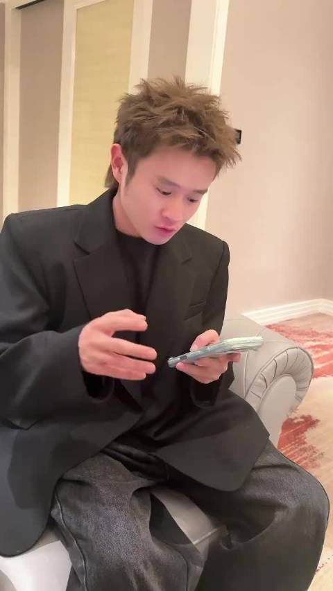 我老板@王勉 终于决定与我们和解了