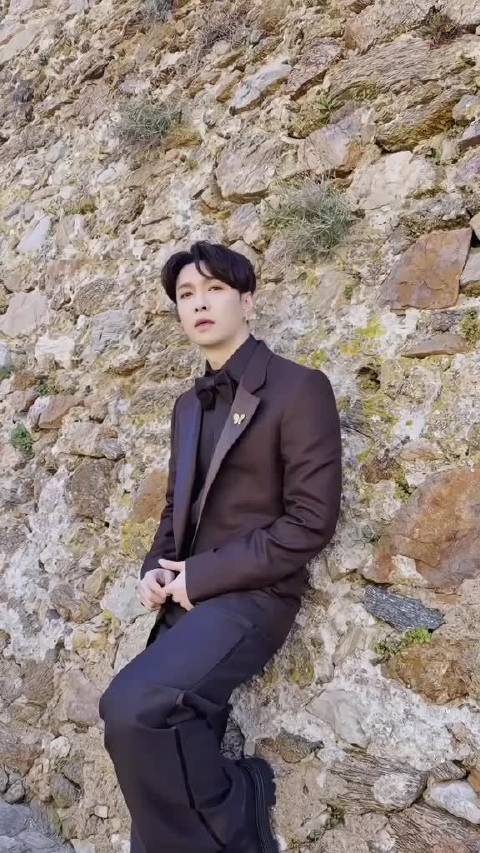 跟随Boss@张艺兴 的视角打开戛纳
