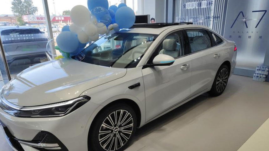 全国排第一的中型轿车：追上一批经典车型，月销稳定在2万台以上