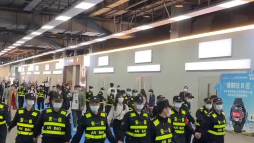 您今天在车展现场吗？（Via： 