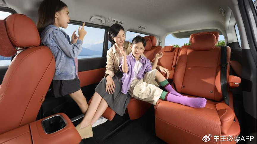 三排都是商务舱，大型MPV锐胜M8正式预售16.98万起