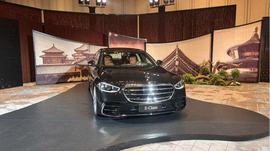 光影与匠心交织：2025梅赛德斯-奔驰高端体验活动长春启幕